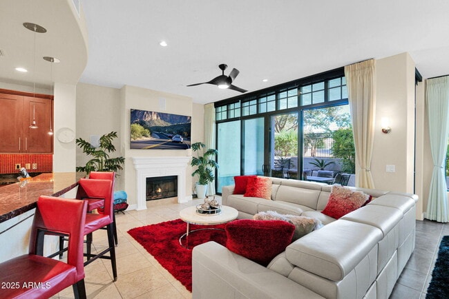 Building Photo - 8 Biltmore Estates Dr