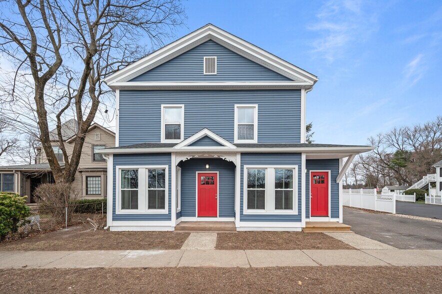 Primary Photo - 101 Maple St