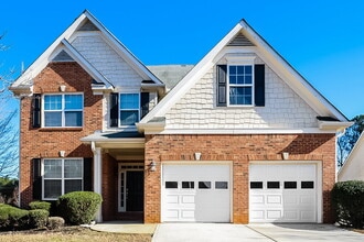 Building Photo - 605 Needle Rush Cir