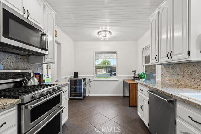 Building Photo - 2450 Bonnie Brae