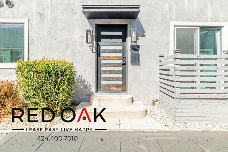 Building Photo - 838 N Van Ness Ave