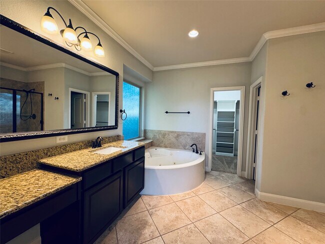 Building Photo - 8102 Conner Cove