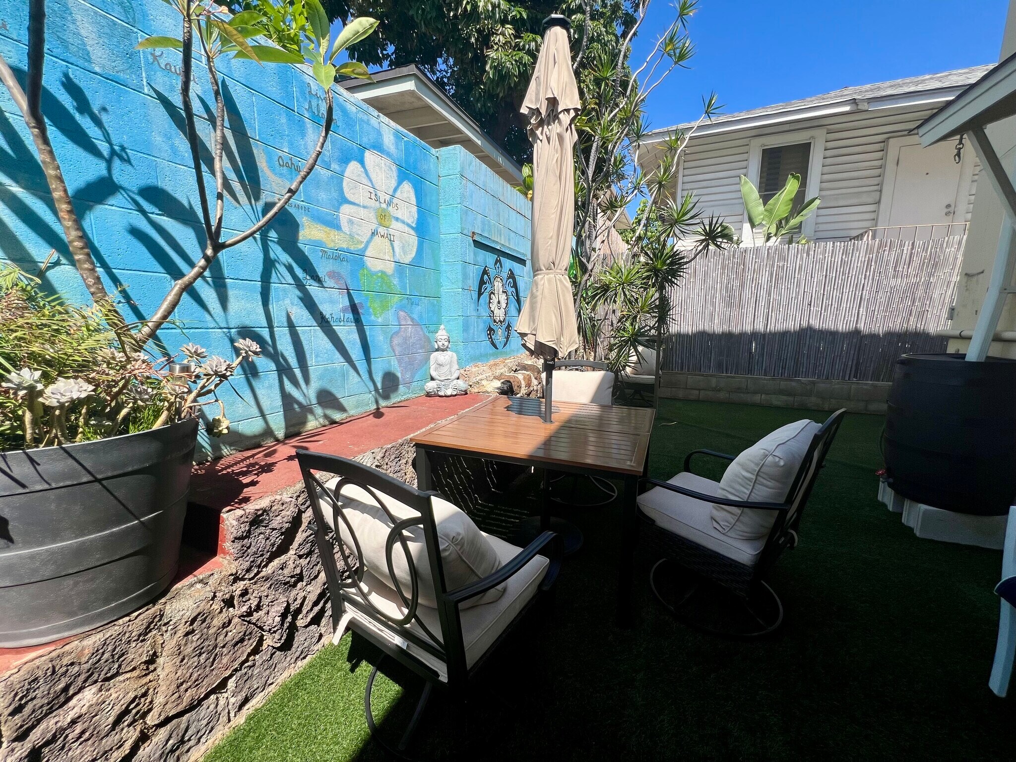 Building Photo - 1125A 2nd Ave