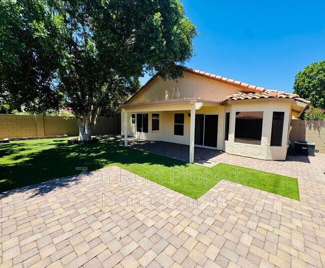 Building Photo - 5913 W Mercury Way