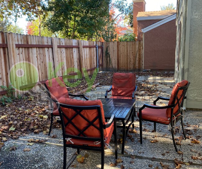 Building Photo - 2692 Bradford Way