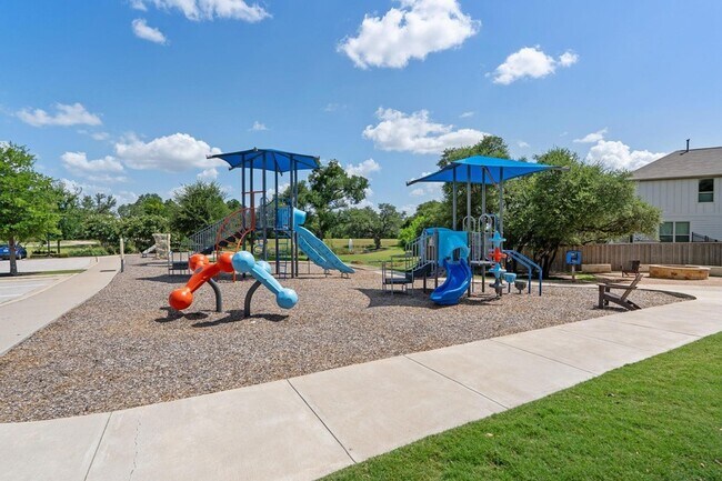 Building Photo - 232 Manassas Dr