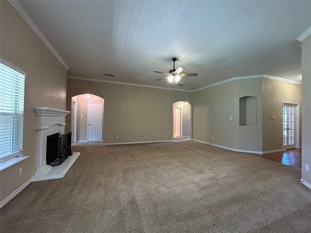 Building Photo - 205 Carriage Dr