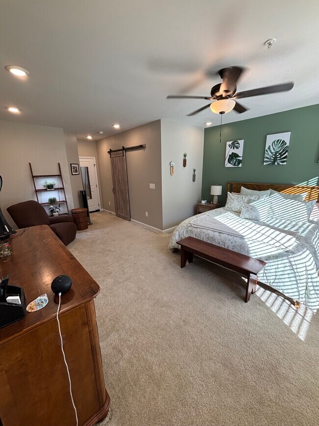 Building Photo - 25291 Gray Poplar Terrace