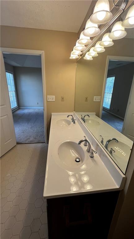 Building Photo - 4665 Hampton Square Dr