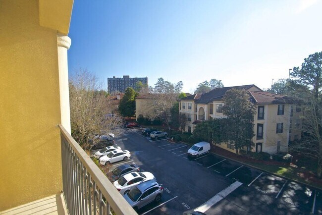 Building Photo - 3777 Peachtree Rd NE
