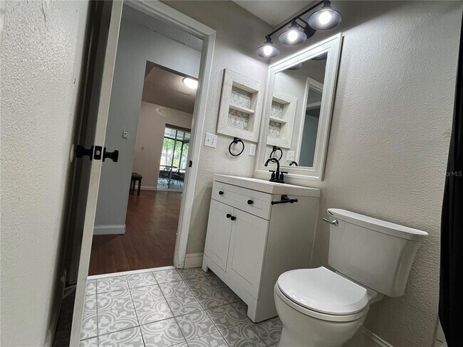 Building Photo - 12908 Leadwood Dr