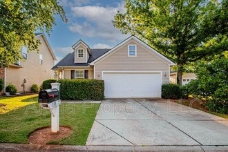Building Photo - 135 Raven Hill Way