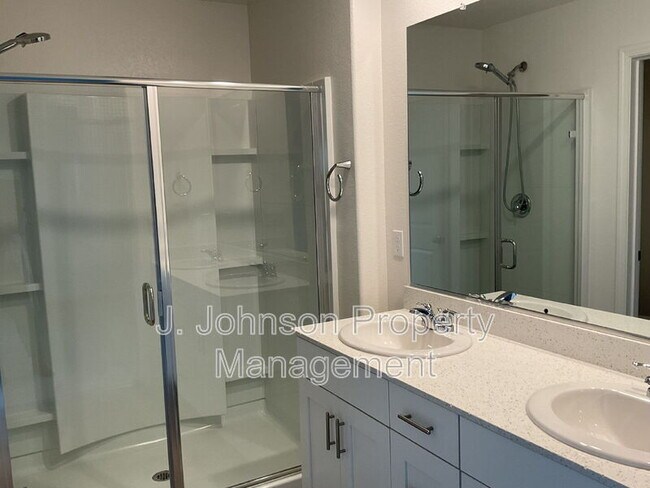 Building Photo - 470 Miwok Ln