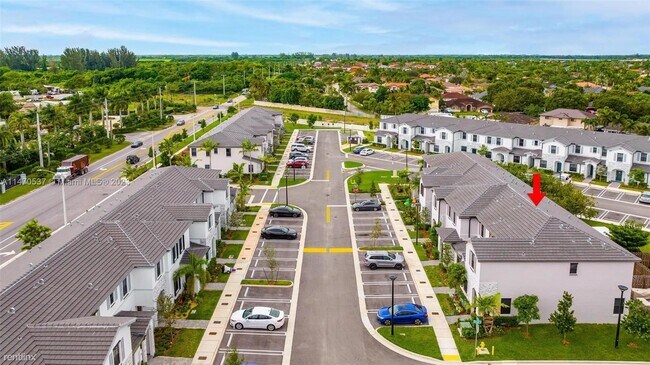 Building Photo - 3 br, 3 bath House - 14807 SW 183rd Ter