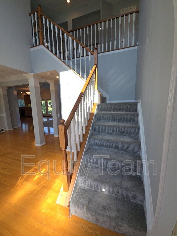 Building Photo - 6545 Farmbrooke Ct