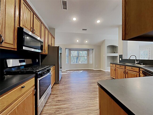 Building Photo - 85 Summer Lark Pl