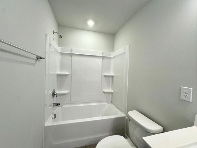 Building Photo - 1856 Alpine Summer Ln