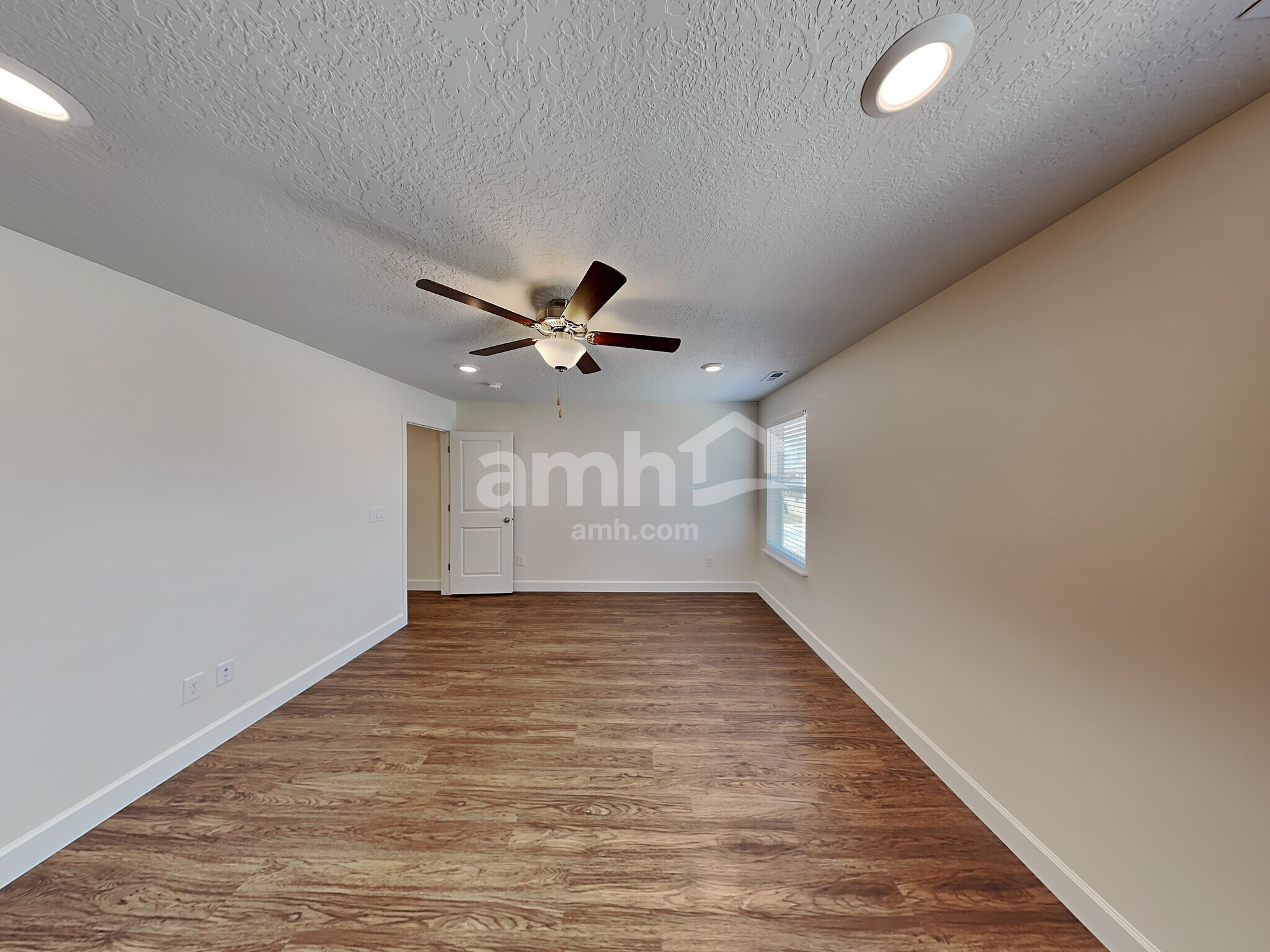 Building Photo - 2357 E Tumbleweed Rd