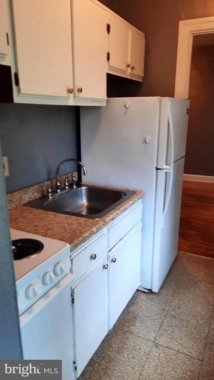 Building Photo - 12 S Filbert St