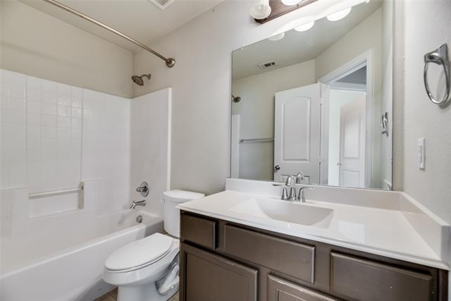 Building Photo - 3005 Spyglass Dr