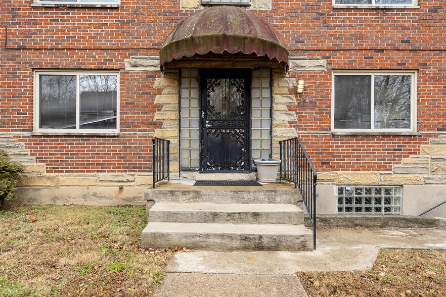 Building Photo - 602 Rockford Ave