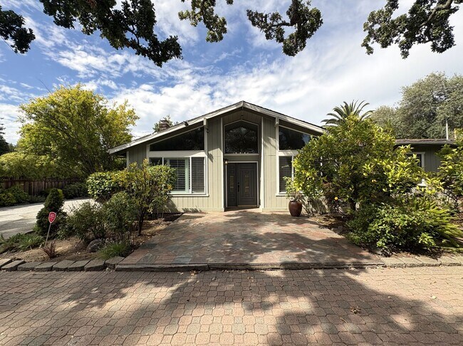 Building Photo - Exceptional Estate with Main Residence, Two ADUs & Office
