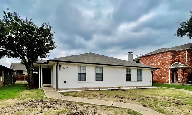 Building Photo - 8700 Hawthorne St