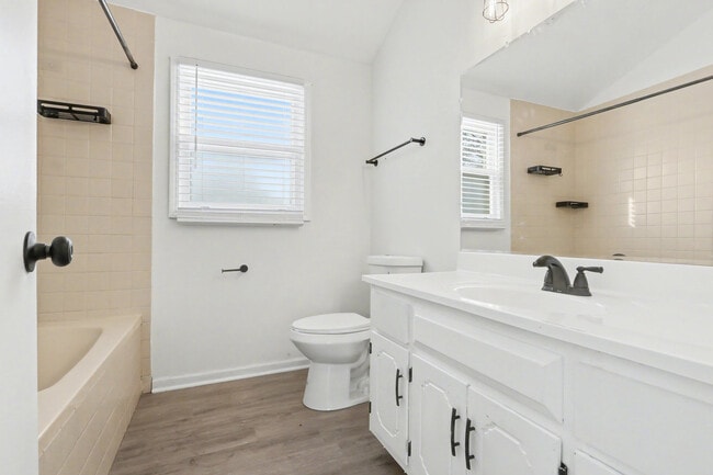 Building Photo - 2600 John Bourg Dr