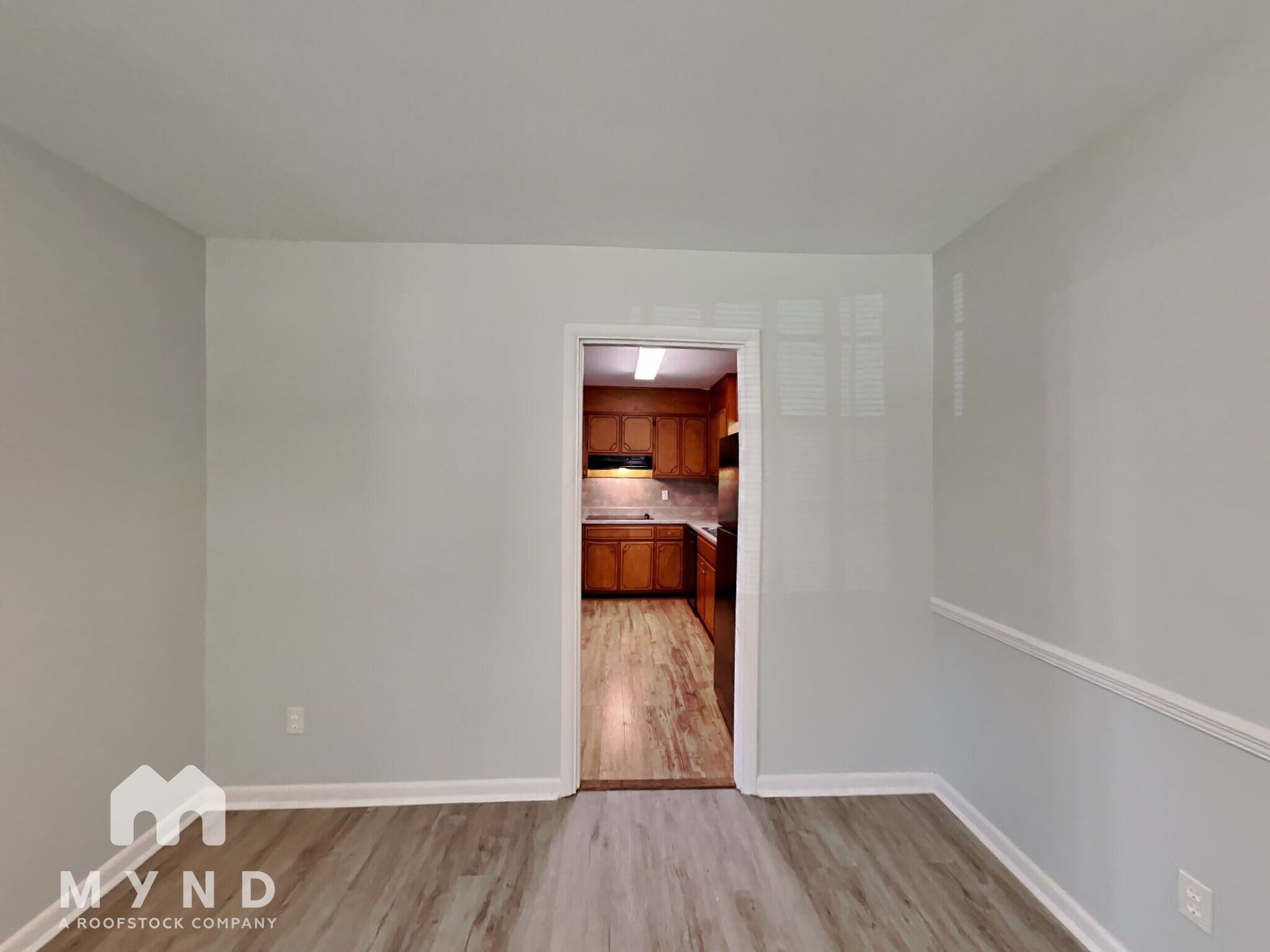 Building Photo - 916 Pine Hill Rd