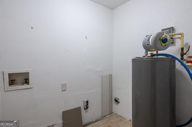 Building Photo - 2833 Cardo Dr NW