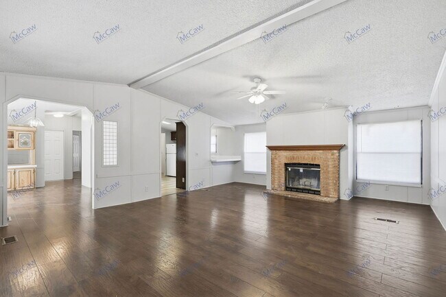 Building Photo - 13665 FM2331