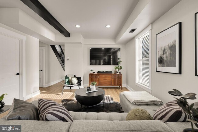 Building Photo - 4240 34th St