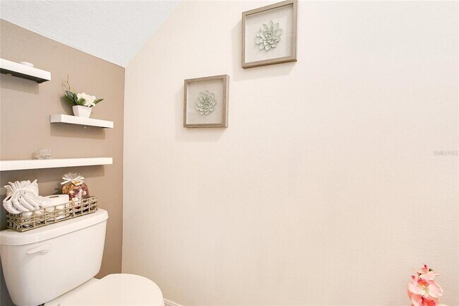 Building Photo - 9006 Pinales Wy