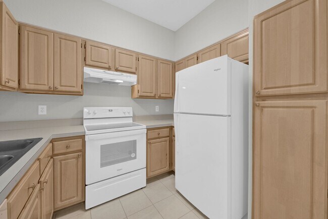Building Photo - 23710 Walden Center Dr