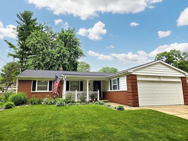 Primary Photo - 6016 Avon St