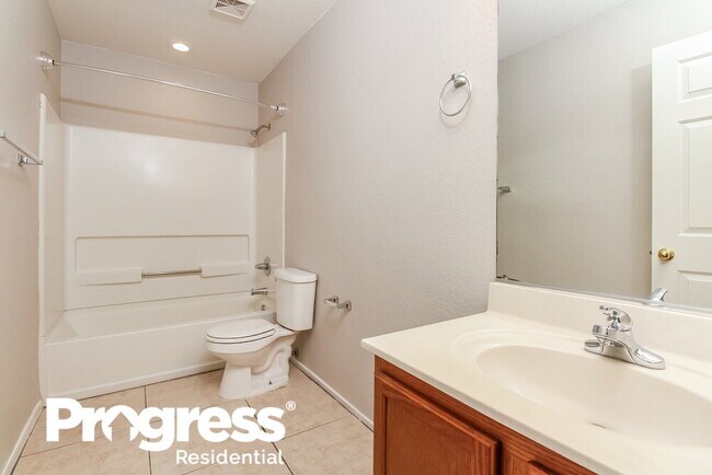 Building Photo - 13181 N Deergrass Dr