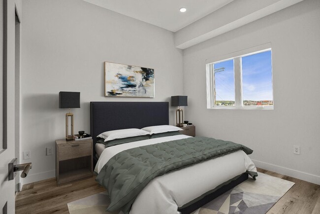 Building Photo - 3308 Mentone Ave