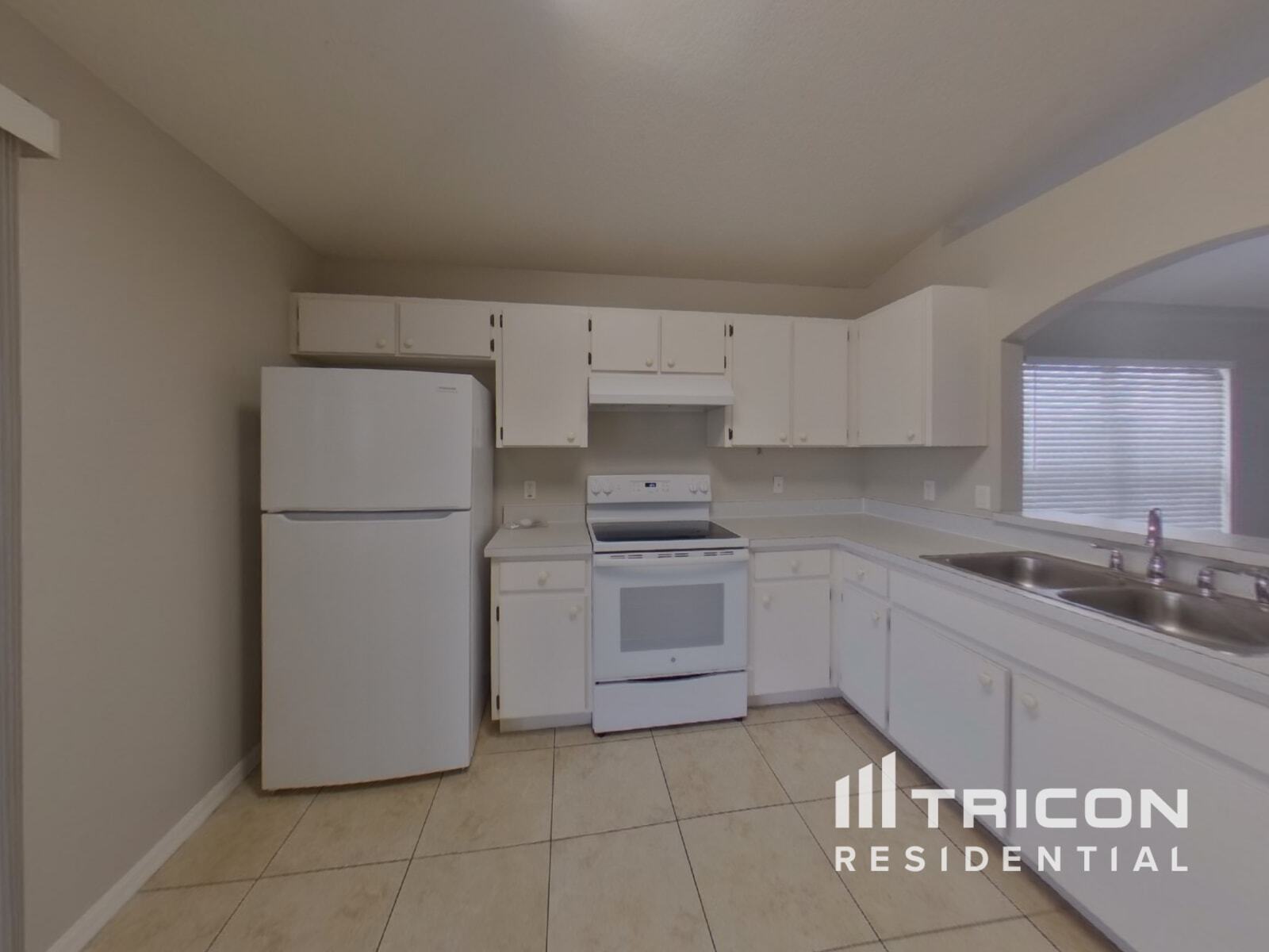 Building Photo - 10435 Blackmore Dr