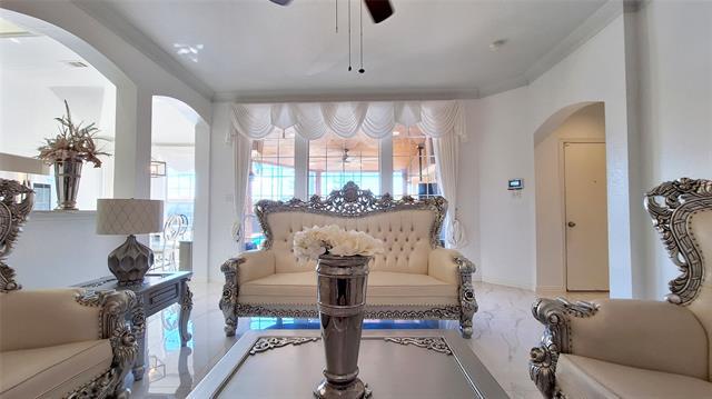 Building Photo - 4304 Rock Springs Dr