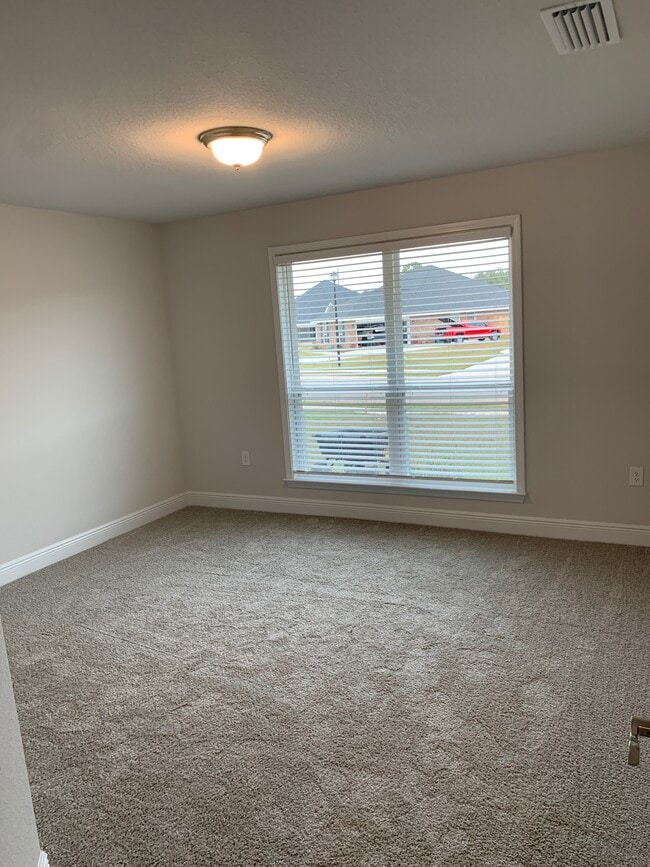 Building Photo - 1329 Makaira Dr