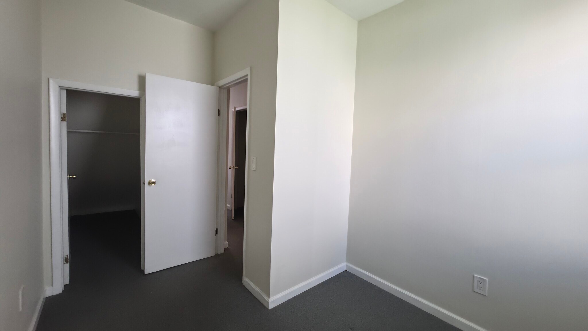 Building Photo - 77 Colgate St