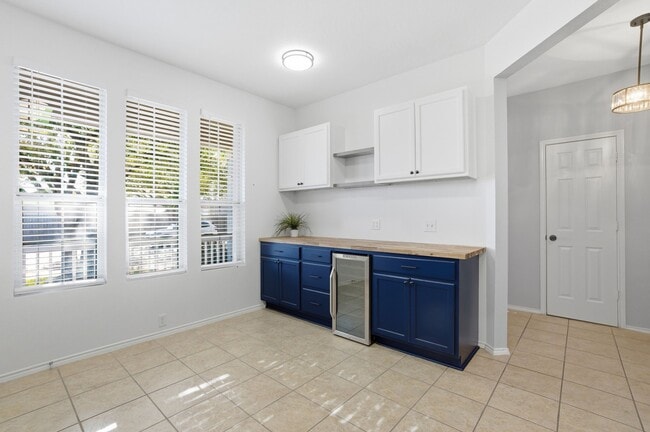 Building Photo - 29702 Sullivan Oaks Dr