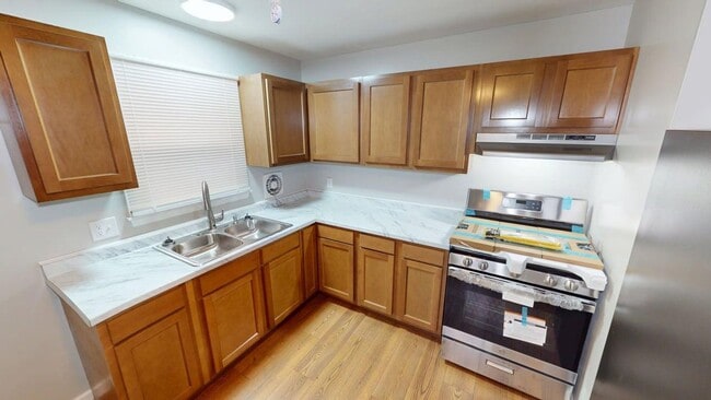 Primary Photo - Completely Remodeled 3 Bedroom Ranch for R...