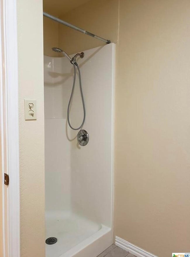 Building Photo - Log Cabin Plaza