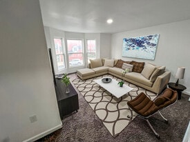 Building Photo - 1720 N 6th St