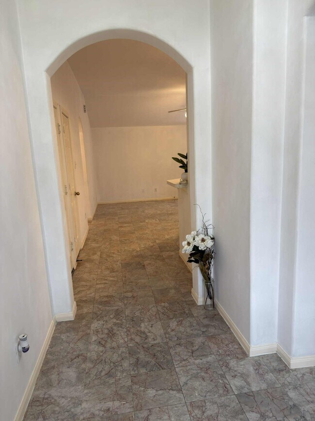 Building Photo - 17210 Valemist Ct