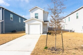 Building Photo - 356 Marty Allen Lp