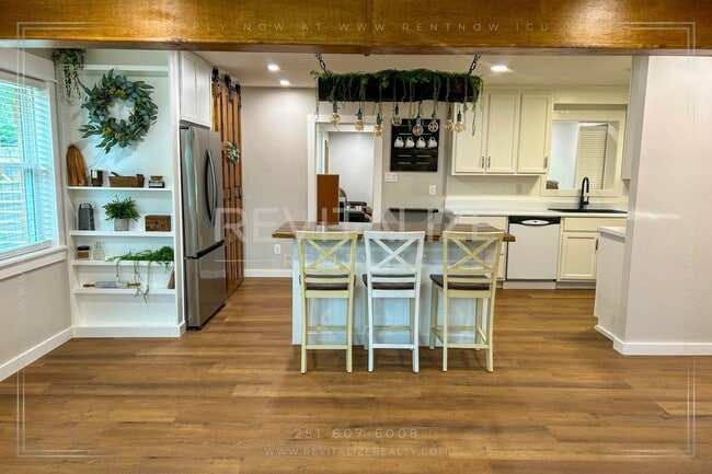 Building Photo - **Coming Soon** Stunning 3 Bedroom Home in...
