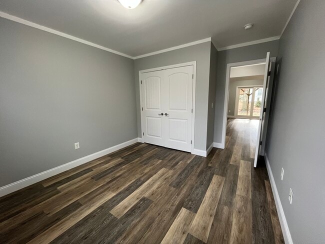 Building Photo - 60 Bray Ave