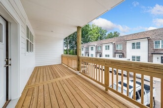 Building Photo - 3814 Lands End Ct